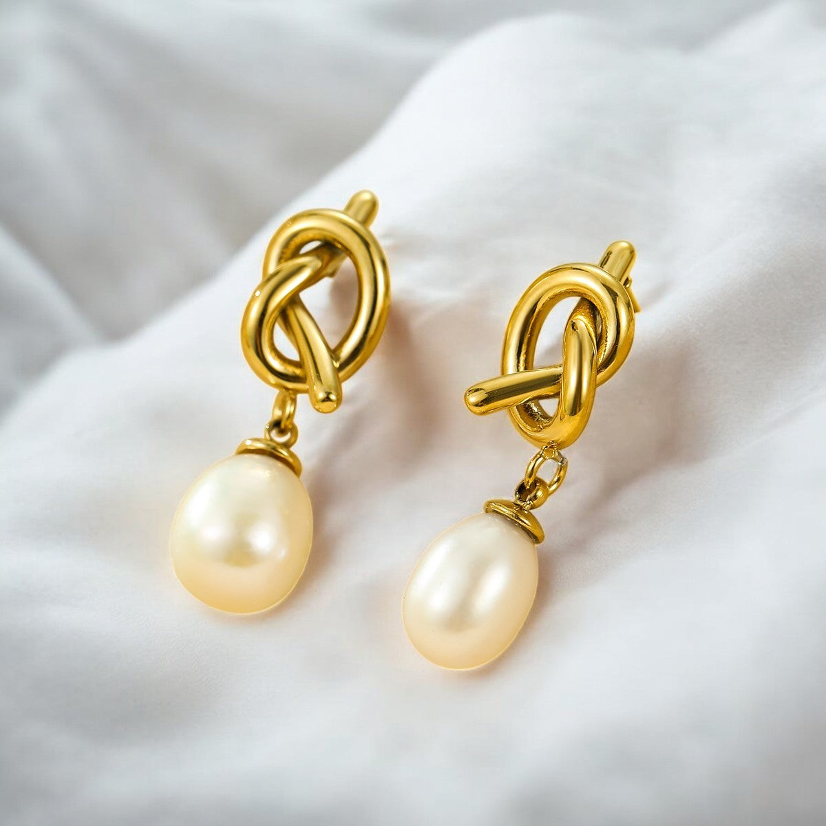 Pearl Drop Tops Earring - The Sparkles